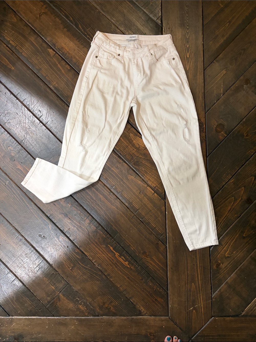Aritzia Off-White Boyfriend Jeans